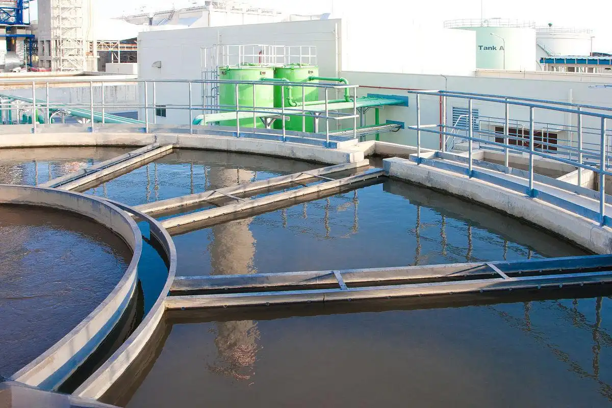 What are Citric Acid CAS 77-92-9's uses in various industries?