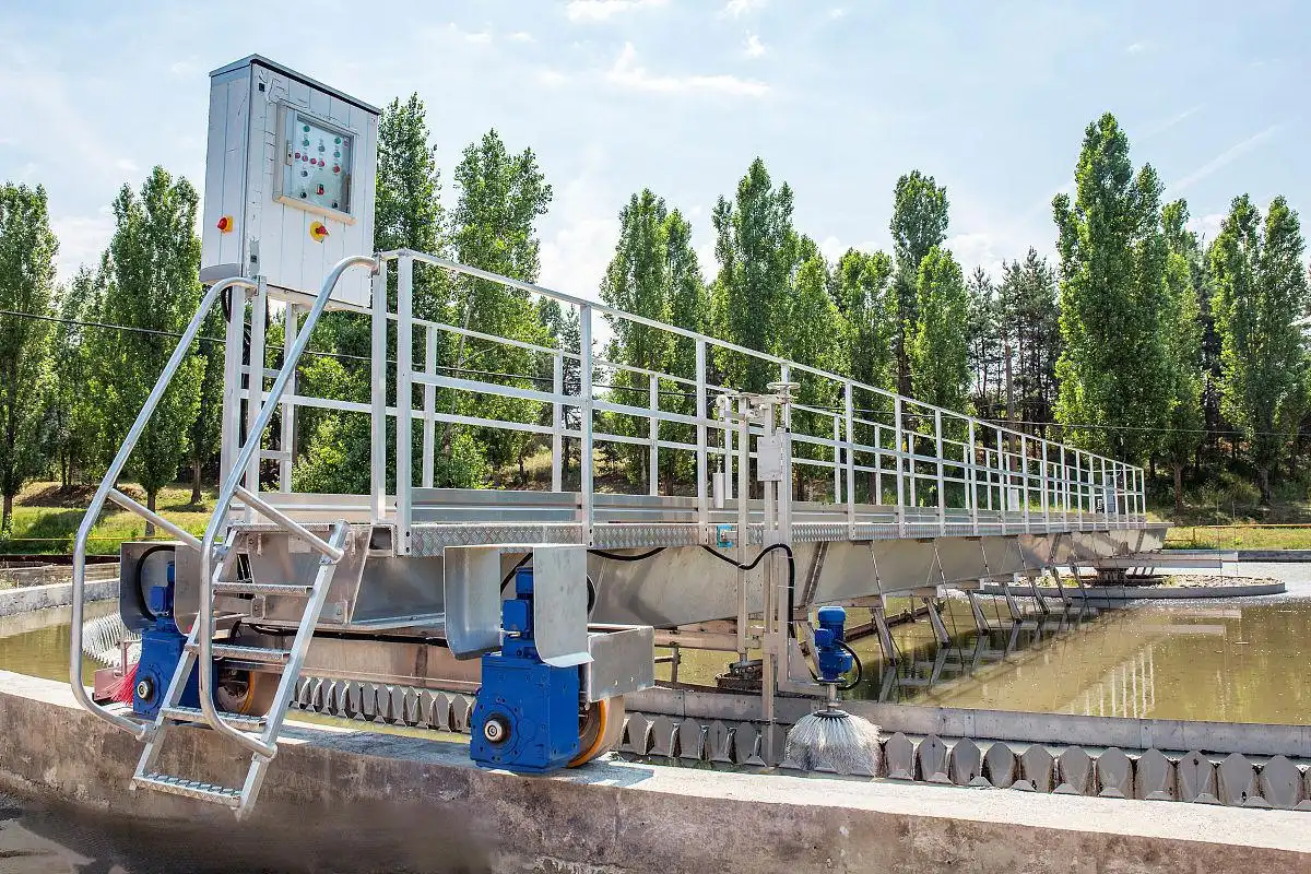 How is Citric Acid Powder Anhydrous Applied in the Textile Industry?