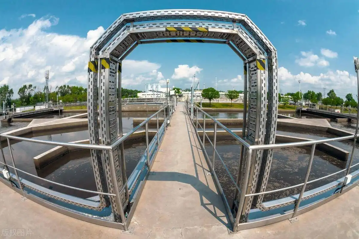 Can Polyaluminum Chloride be used in the treatment of oily wastewater?